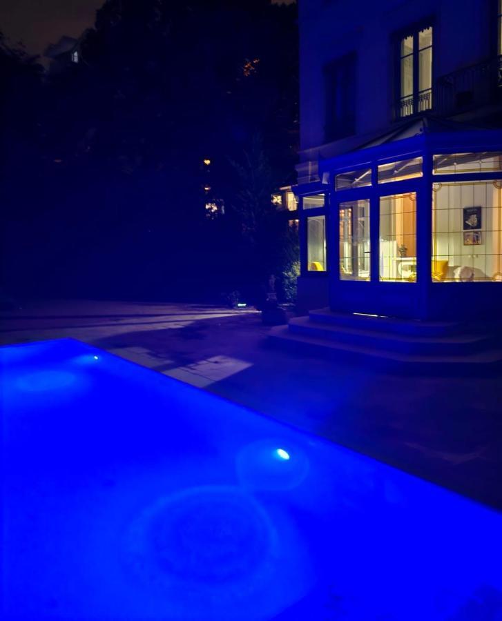 Chateau Grandclement Lyon Villeurbanne Niveau Rdc - Tresor Cache En Ville Avec Vue Piscine Et Parc Exteriér fotografie